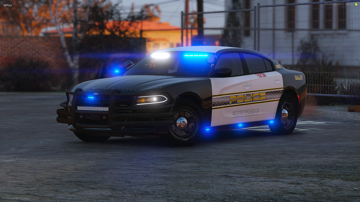 LEO 18 Whelen_Core_Canine_Charger